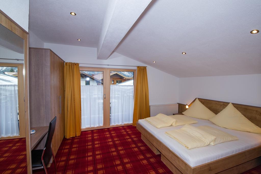 Ferienwohnung Fiegl Alois Längenfeld Zimmer foto